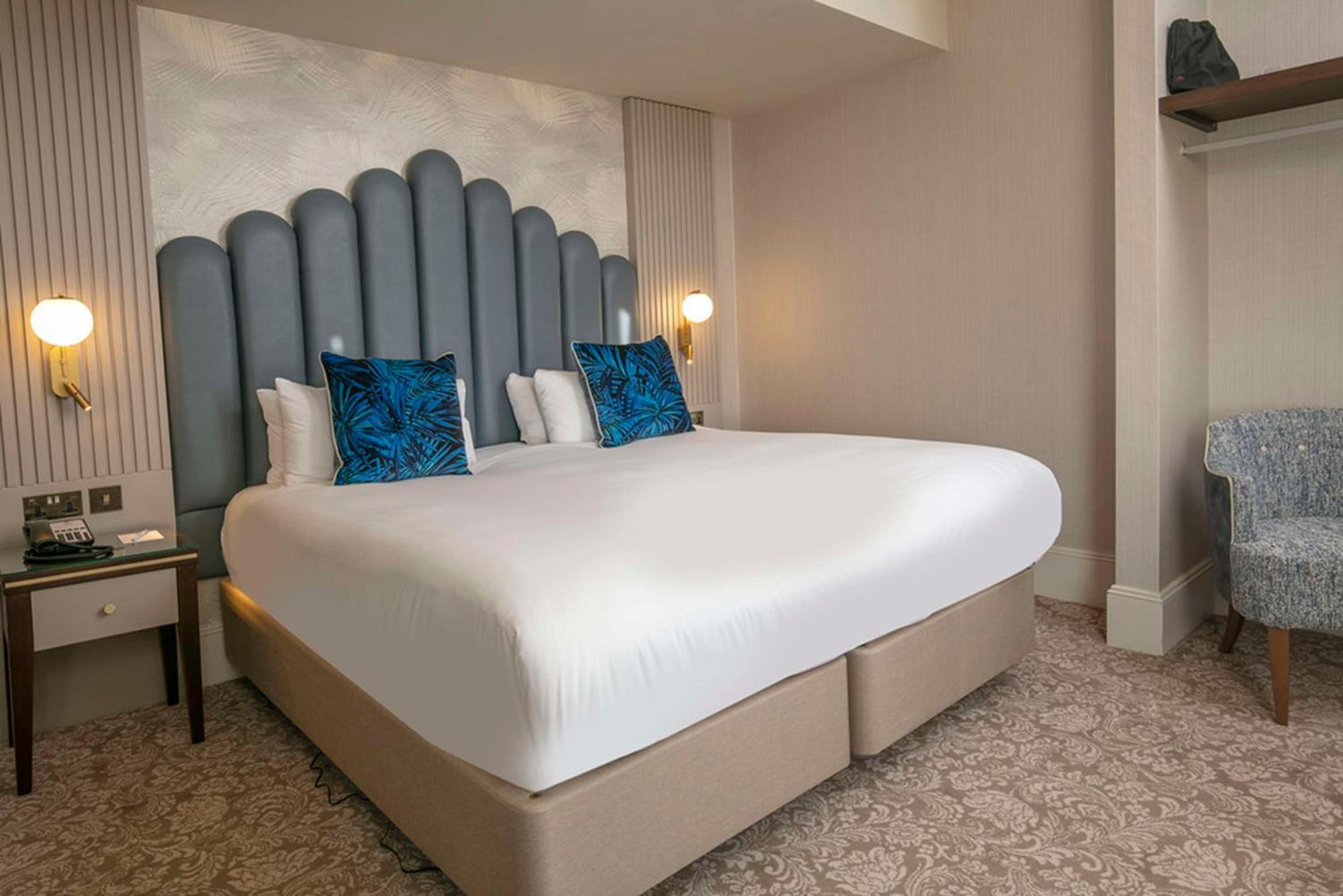 Hotel Voco The Clifton Folkestone By Ihg Esterno foto