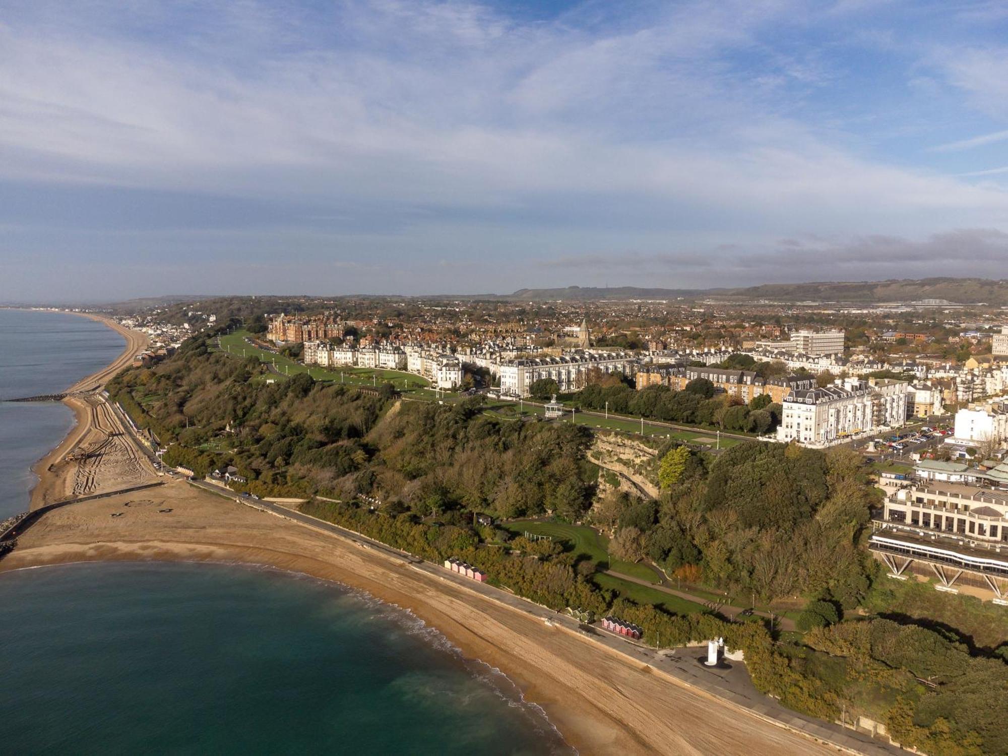 Hotel Voco The Clifton Folkestone By Ihg Esterno foto