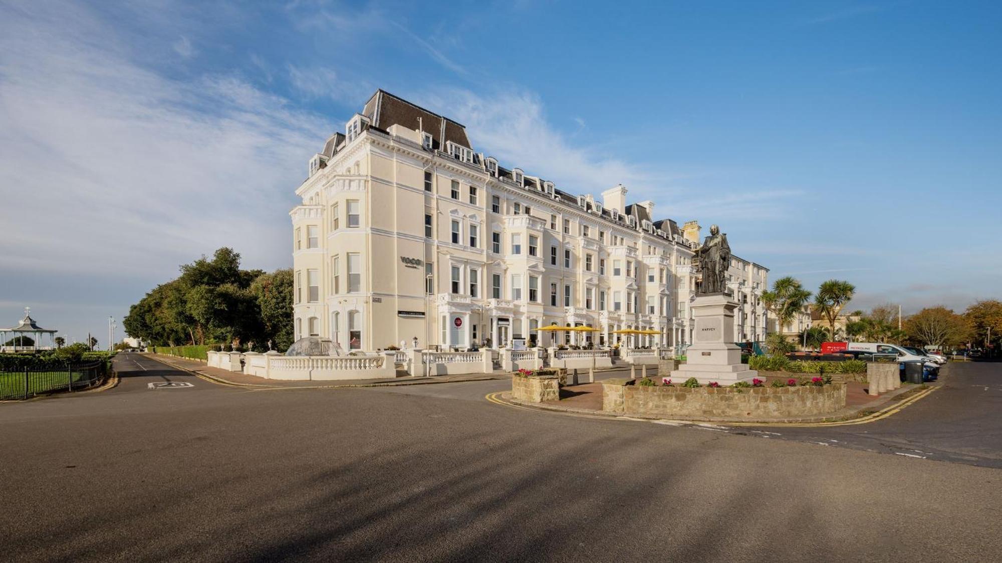 Hotel Voco The Clifton Folkestone By Ihg Esterno foto