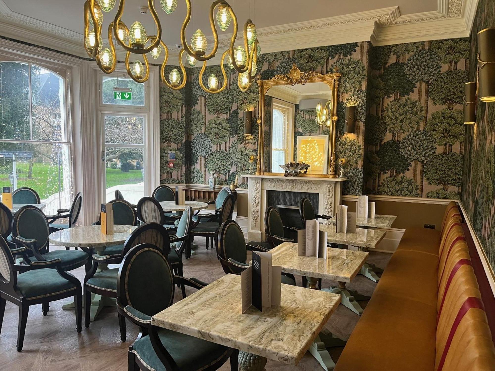 Hotel Voco The Clifton Folkestone By Ihg Esterno foto